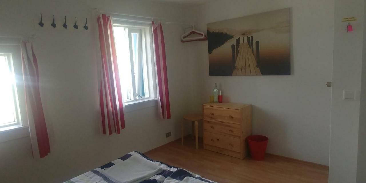 East Iceland Homestay Eskifjörður エクステリア 写真