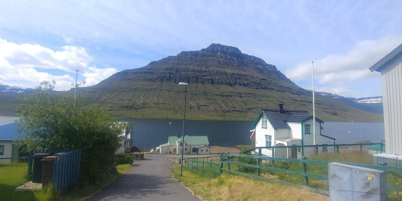 East Iceland Homestay Eskifjörður エクステリア 写真